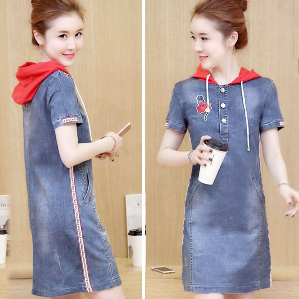ĐẦM JEAN SUÔNG PHỐI VIỀN VÀ NÓN ĐỎ DỄ THƯƠNG 